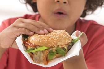 Bambino in sovrappeso