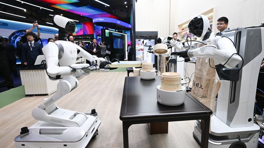 Robot da ristorante in mostra  al MWC di Barcellona