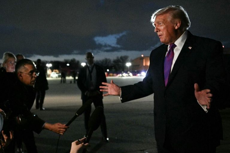 Come fanno i giornalisti a chiamare direttamente Donald Trump