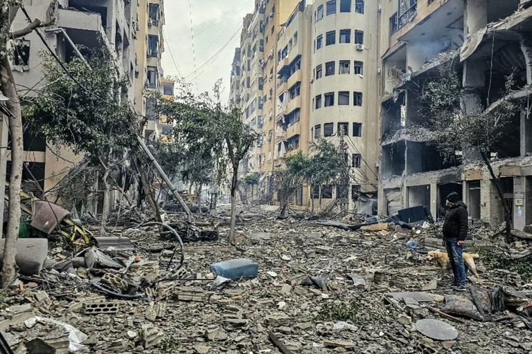 Raid israeliano nel sobborgo meridionale di Beirut