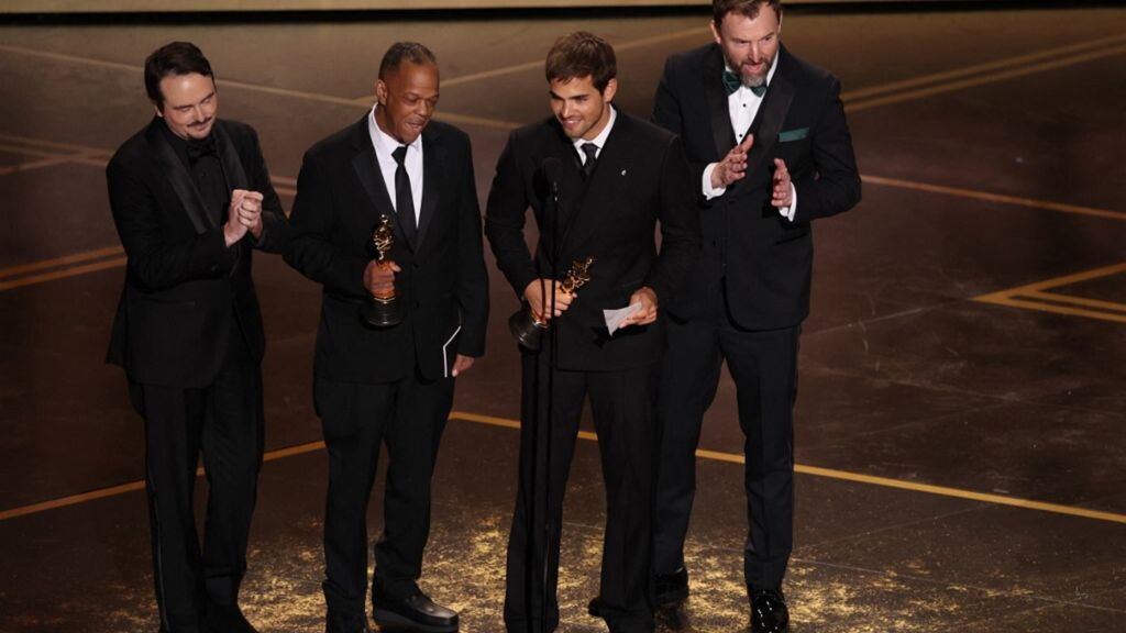 David Breschel, Mike Yung, il regista Sam Davis e il regista Jack Piatt