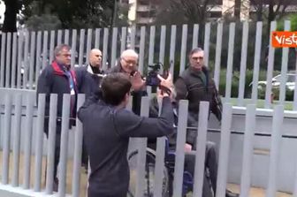 Addio al "senatur" Umberto Bossi, eccolo nel 2019: "La Lega mi sembra al sicuro con Salvini"