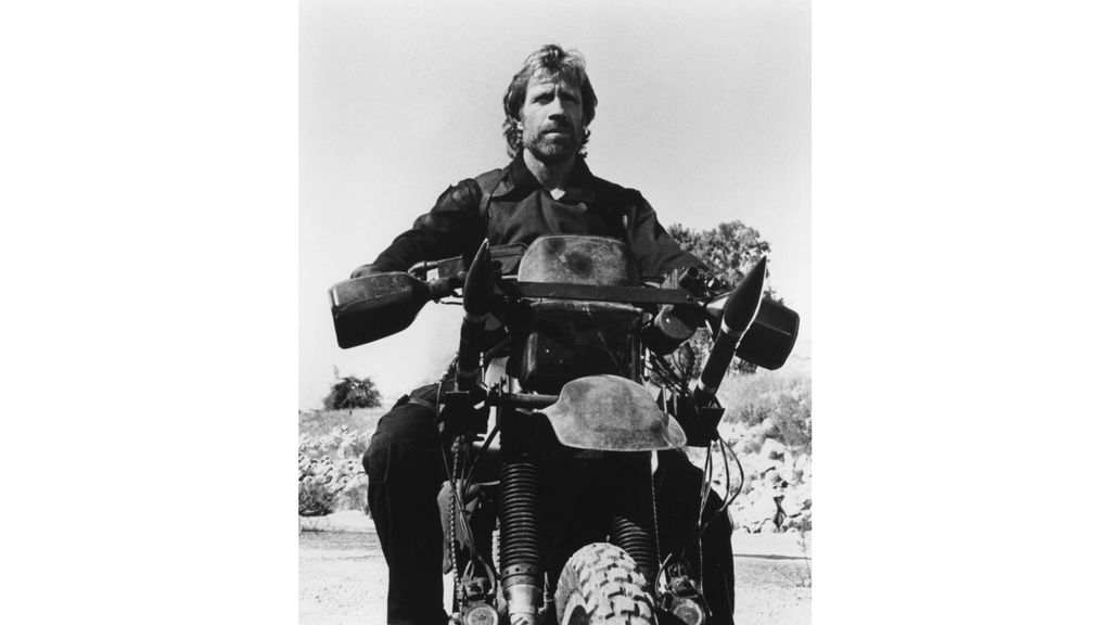 Chuck Norris in "The Delta Force"