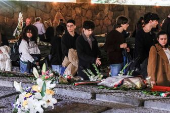Celebrazioni dell'81esimo anniversario dell'eccidio delle Fosse Ardeatine - nella foto le tombe delle vittime