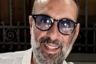 Omicidio di Rogoredo: Cinturrino aveva 6 telefoni cellulari nell'auto di servizio