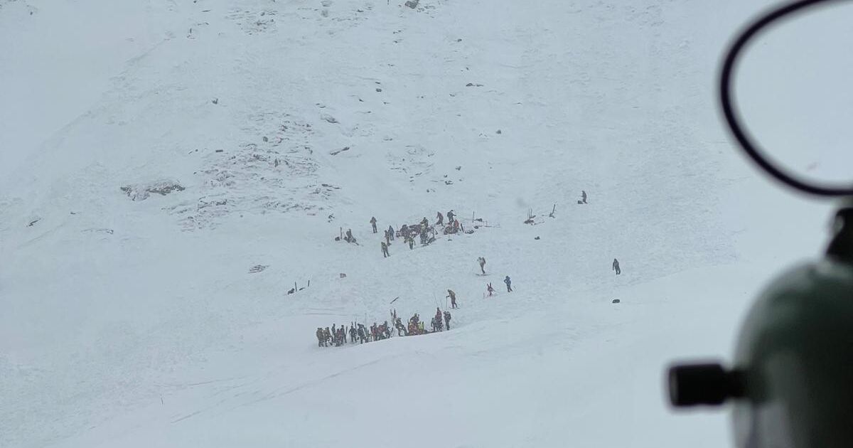 Valanga in Alto Adige, 10 scialpinisti coinvolti. Almeno due morti