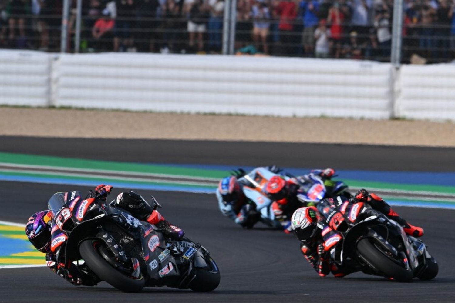 Motogp, Bezzecchi vince in Brasile. Martin secondo