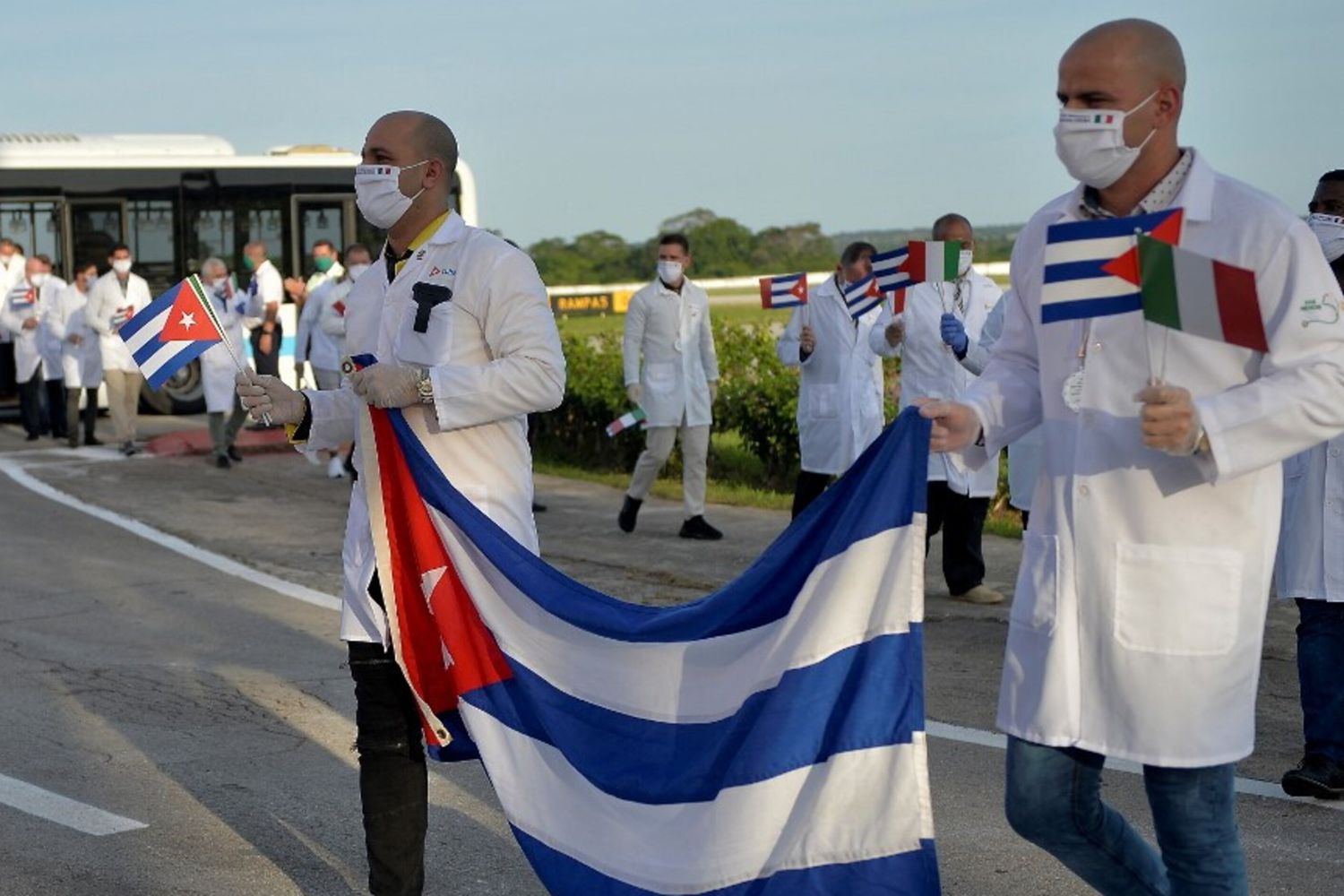 Offensiva Usa sui medici di Cuba. Trema la sanità in Calabria