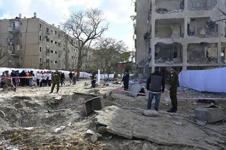 Missile iraniano colpisce il sud di Israele - immagine del 23 marzo 2026