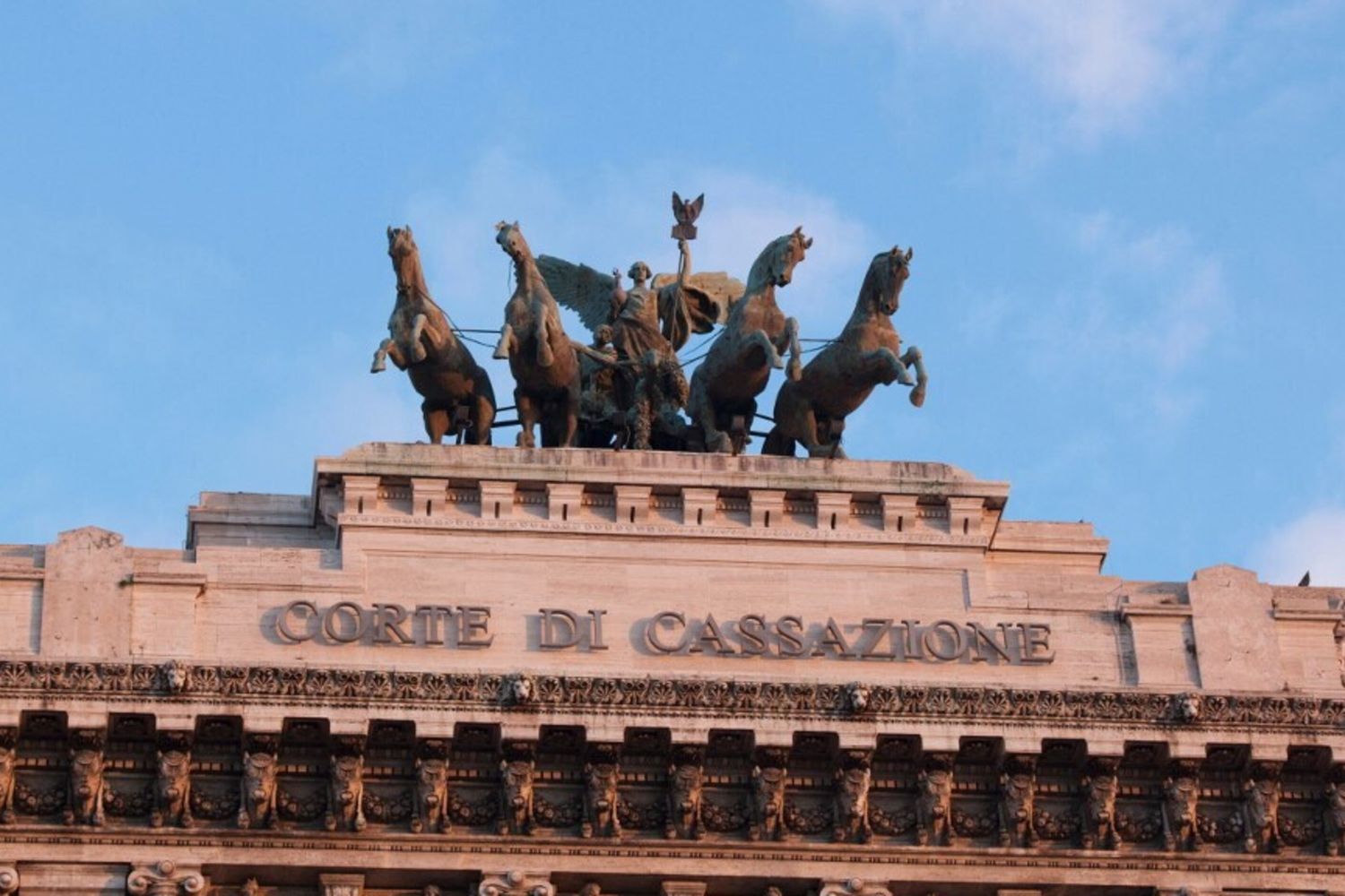 Omicidio Custra: la Cassazione riapre caso su Raffaele Ventura