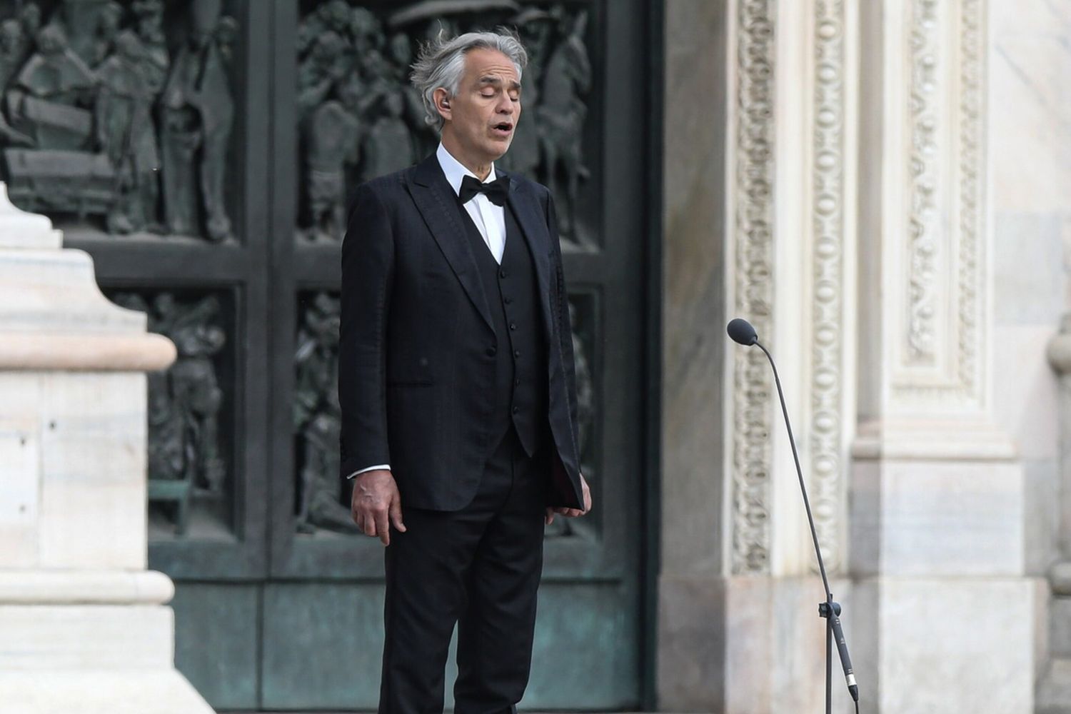 Quirinale: Bocelli nominato Cavaliere di Gran Croce, Jovanotti è commendatore