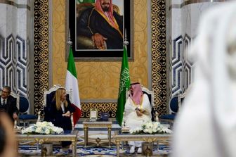 Il Presidente del Consiglio, Giorgia Meloni il Principe ereditario e Primo Ministro dell’Arabia Saudita, Mohamed bin Salman Al Saud
