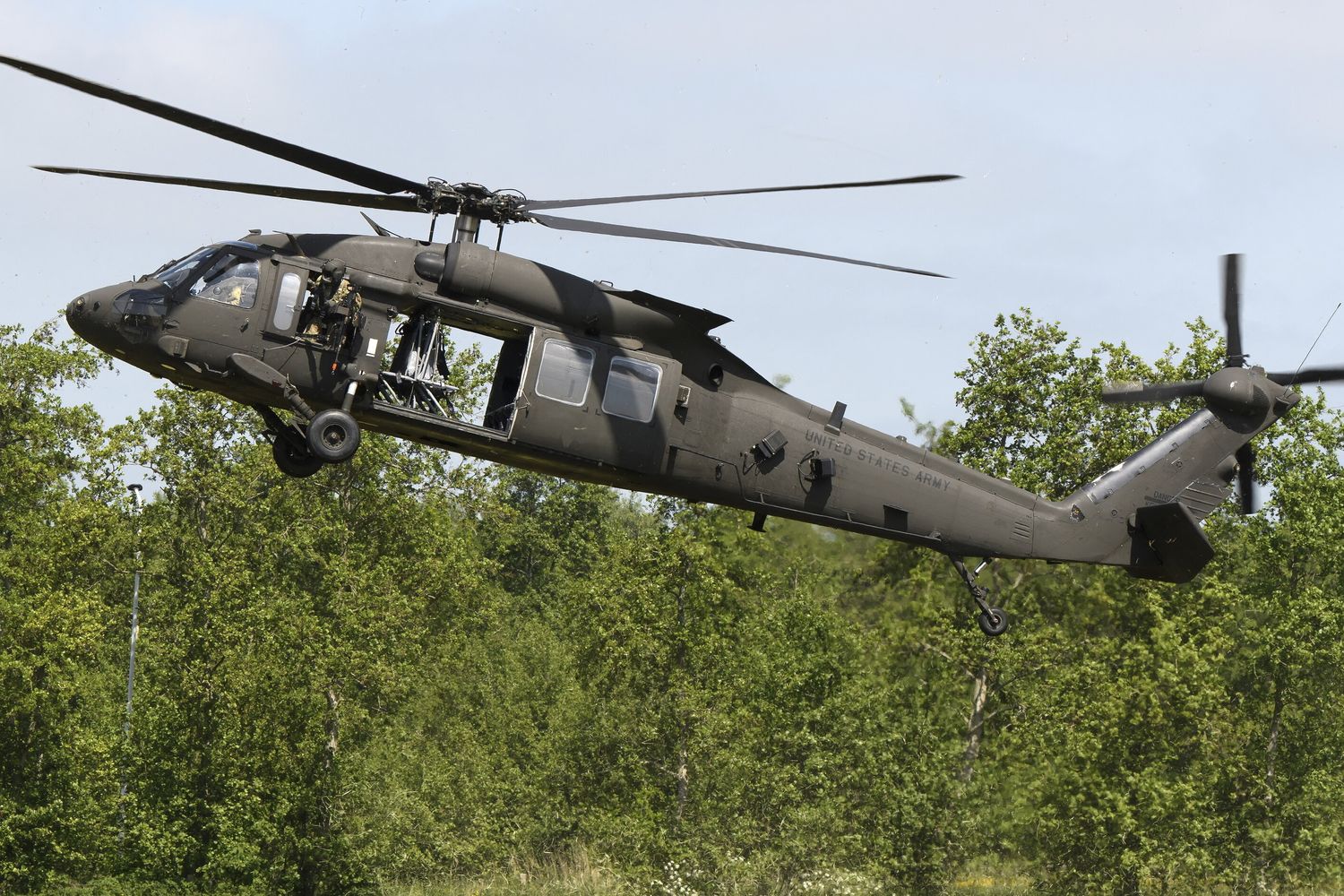 Un elicottero Black Hawk dell'aviazione Usa