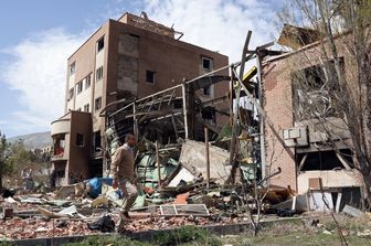 Bombardamenrti nella provincia di Teheran, 17 morti di cui 6 bambini