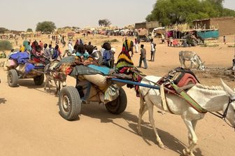 Peggiora la crisi in Sudan, l'Italia intensifica gli aiuti umanitari