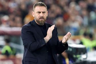 L'allenatore del Genoa Daniele De Rossi