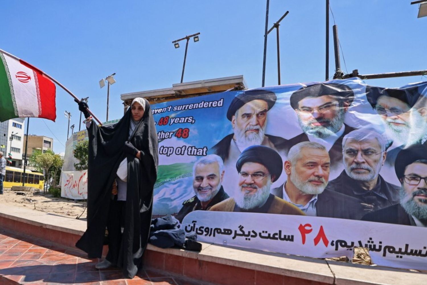 Traffico a Hormuz di nuovo fermo. L'Iran: "A un passo da un accordo con gli Usa". Trump: "Non m'interessa se tornano al tavolo"