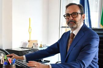 Omicidio di Massa, il sindaco: "No alle strumentalizzazioni. La città è sicura e accogliente"