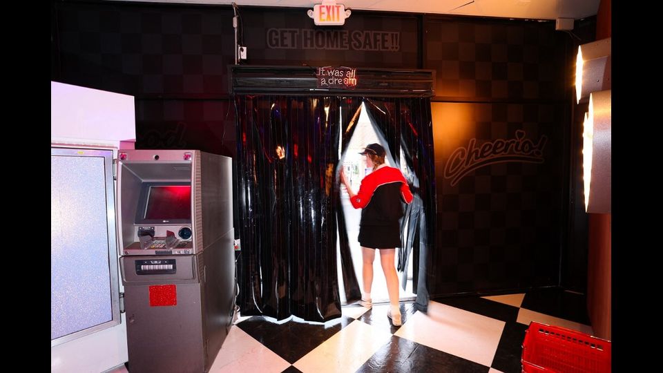 Un partecipante al Coachella Valley Music and Arts Festival