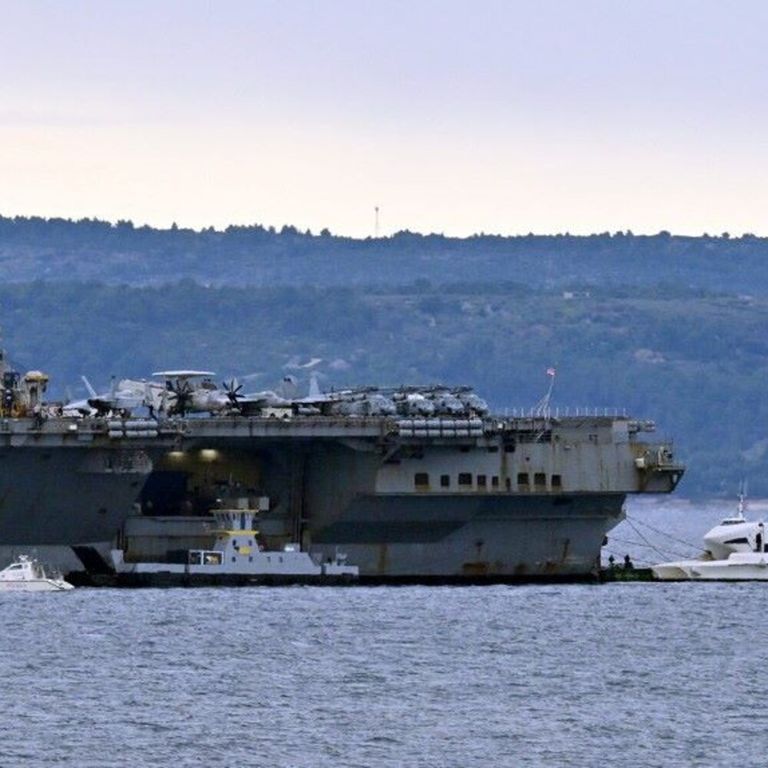 La portaerei della Marina statunitense USS Gerald R. Ford