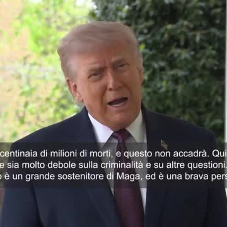 Trump: Non mi scuso con il Papa, lui sbaglia su migranti e Iran
