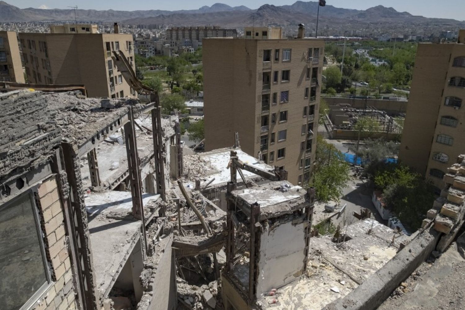 Wsj, piano postbellico dell'Europa per liberare Hormuz senza gli Usa