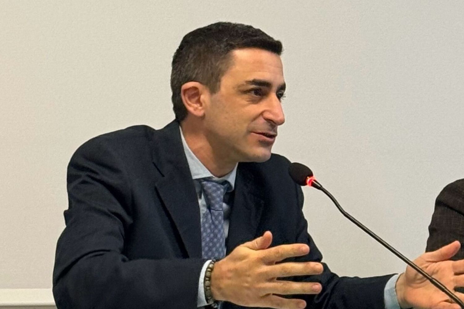 L' Anm pronta al "confronto su temi concreti" ma basta con "gli attacchi alla magistratura"