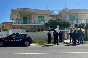 I  carabinieri sul luogo dell'omicidio