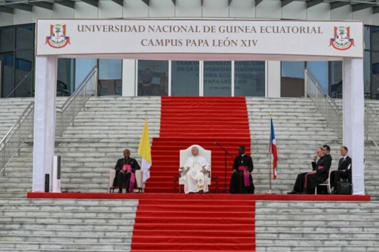 Papa Leone in Guinea