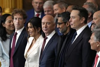 Zuckerberg, Bezos, Pichai e Musk