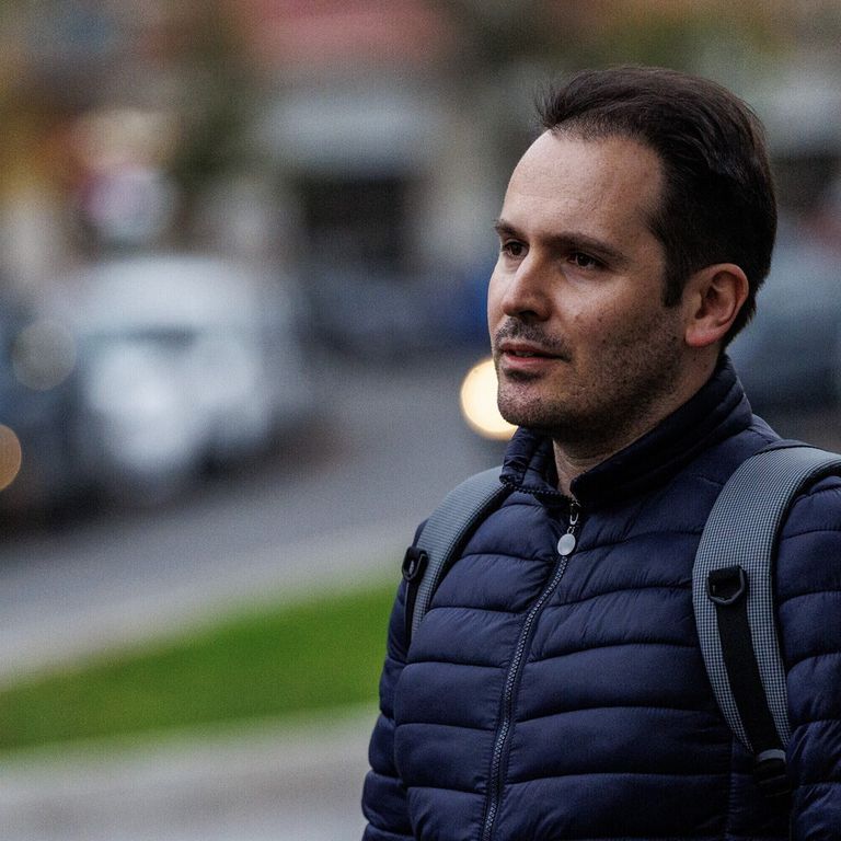 La genetista sul dna attribuito a Sempio: "Non avrei fatto la perizia come fece De Stefano"