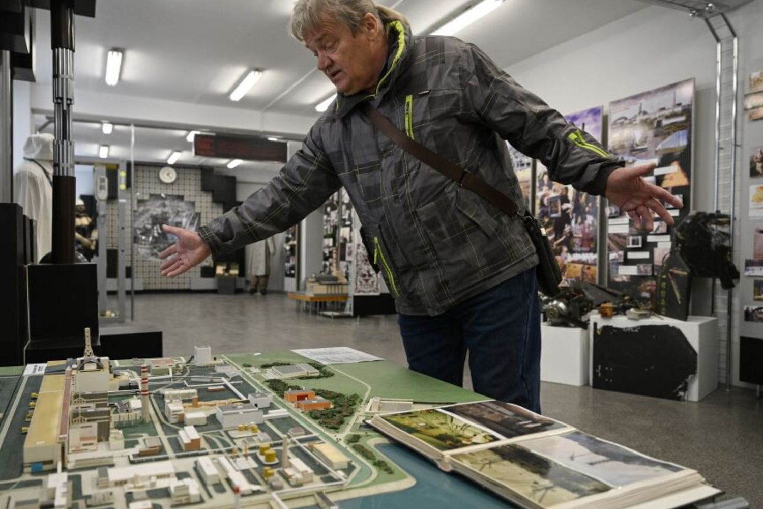 Un modello della centrale di  Chernobyl