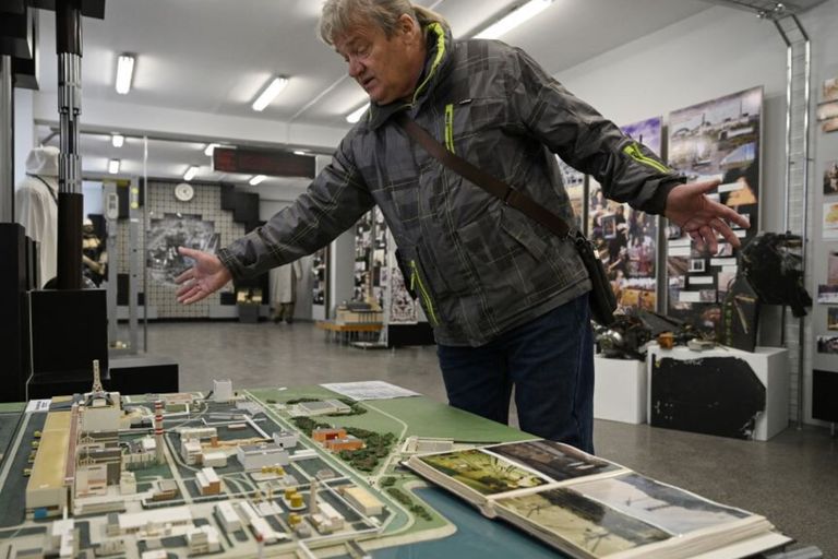 Un modello della centrale di  Chernobyl