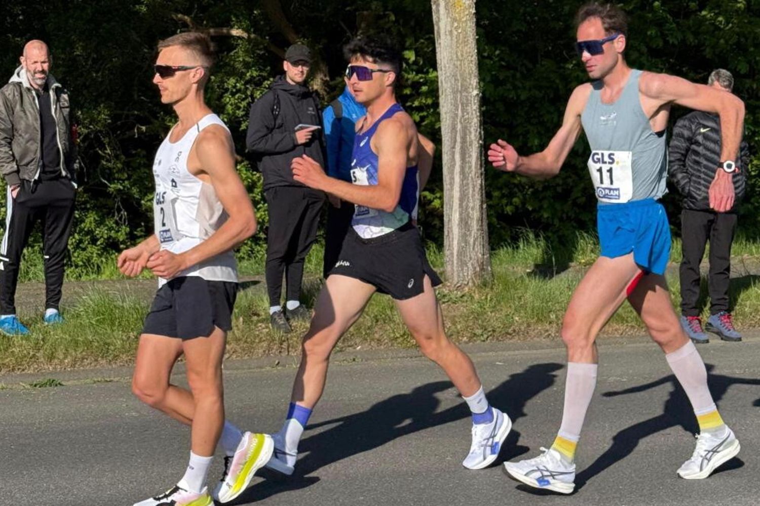 Sawe riscrive la storia della maratona. E Schwazer firma il record italiano nella marcia