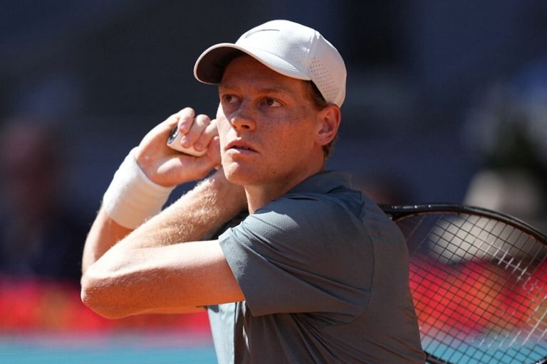 Torneo di Madrid, Sinner vola ai quarti di finale. Oggi in campo anche Musetti e Cobolli