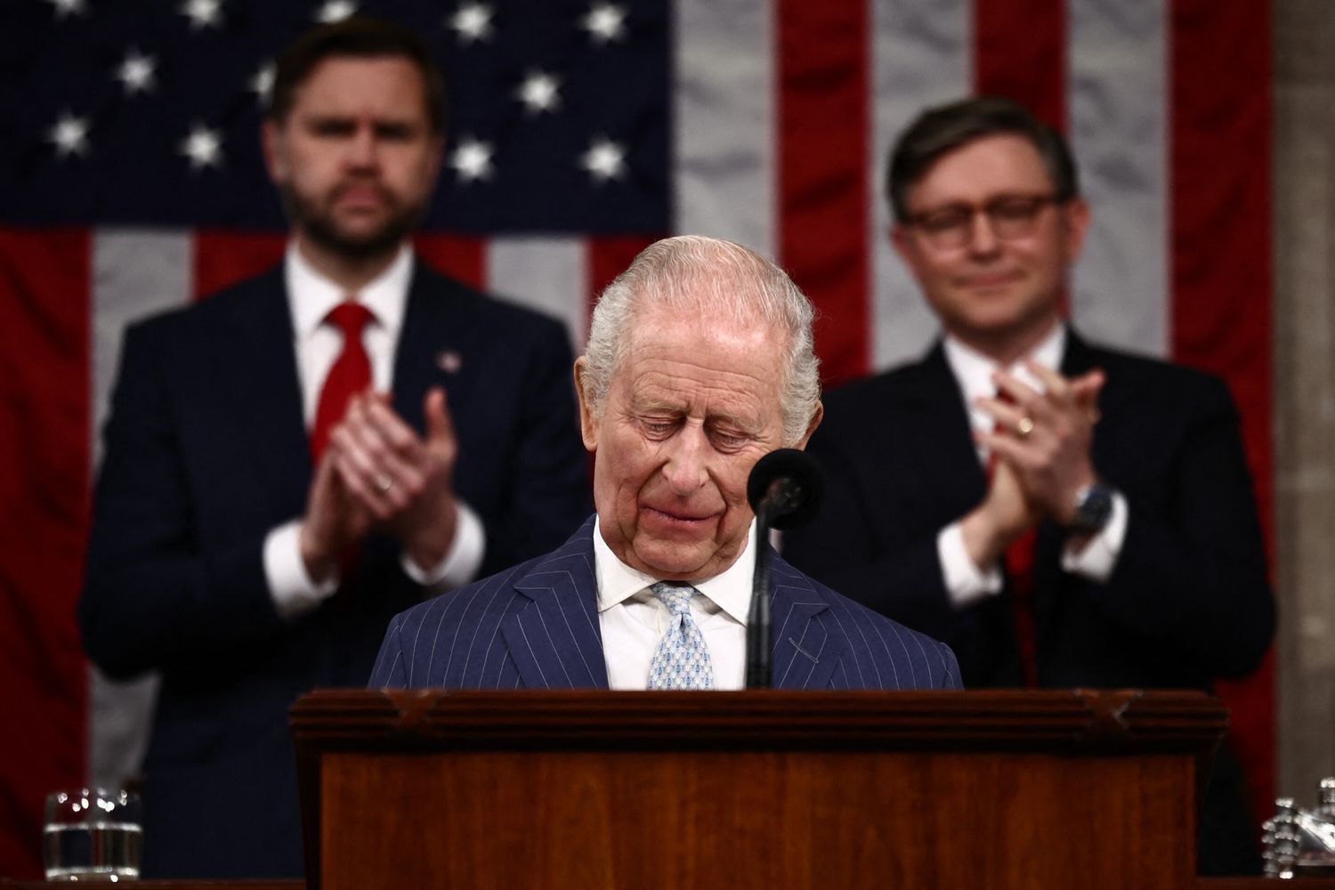 Re Carlo III parla al Congresso USA