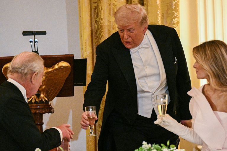 Il brindisi tra Trump e Re Carlo III