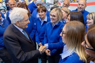 Primo Maggio, Mattarella a Pontedera: "Il lavoro è fondamento essenziale della vita democratica"