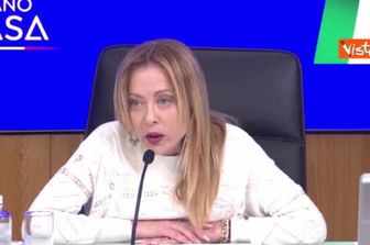 Meloni su sequestro Flotilla: Missione che non aiuta Gaza e dà problemi a noi