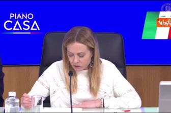 Meloni su Piano Casa: Approvate norme per sgomberi immobili occupati