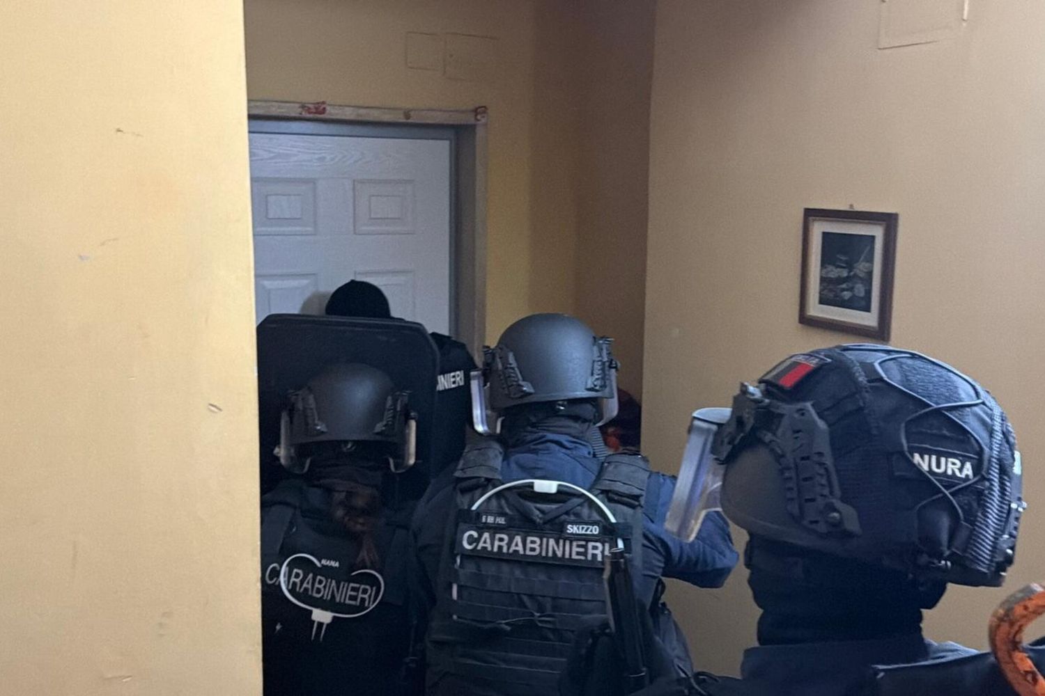 Blitz antidroga al tuscolano