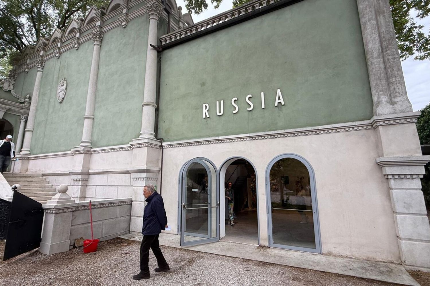 "La Biennale non è un tribunale ma un giardino di pace". Buttafuoco difende libertà e dialogo