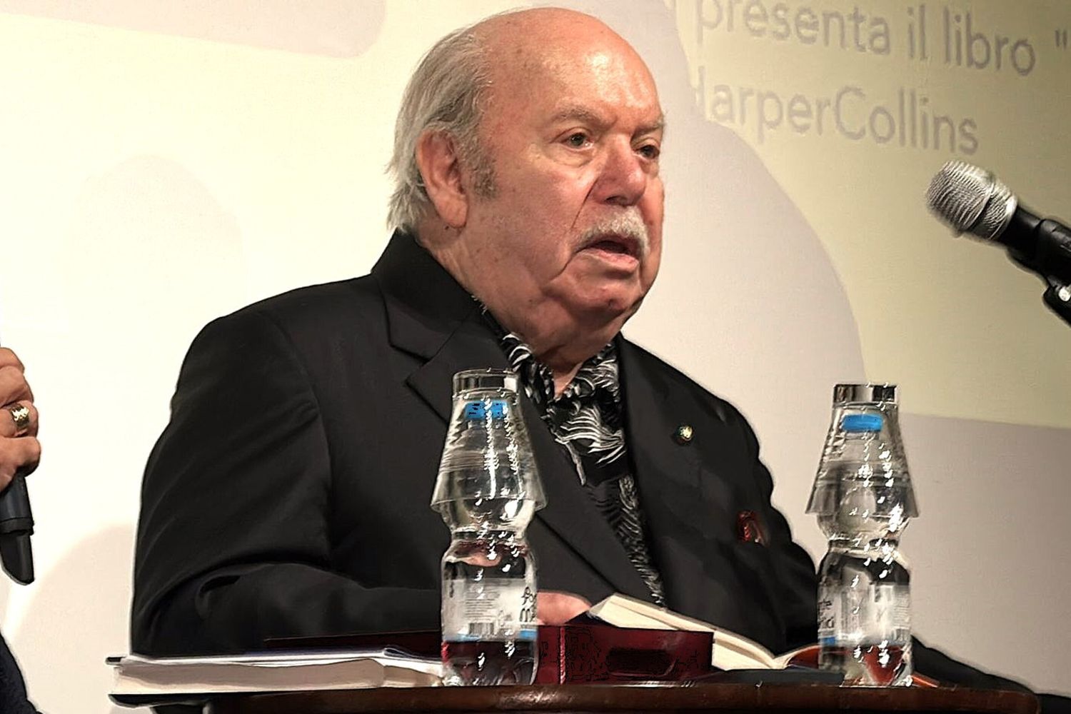 Lino Banfi alla presnetazine della sua autobiografia '90 non mi fai paura'