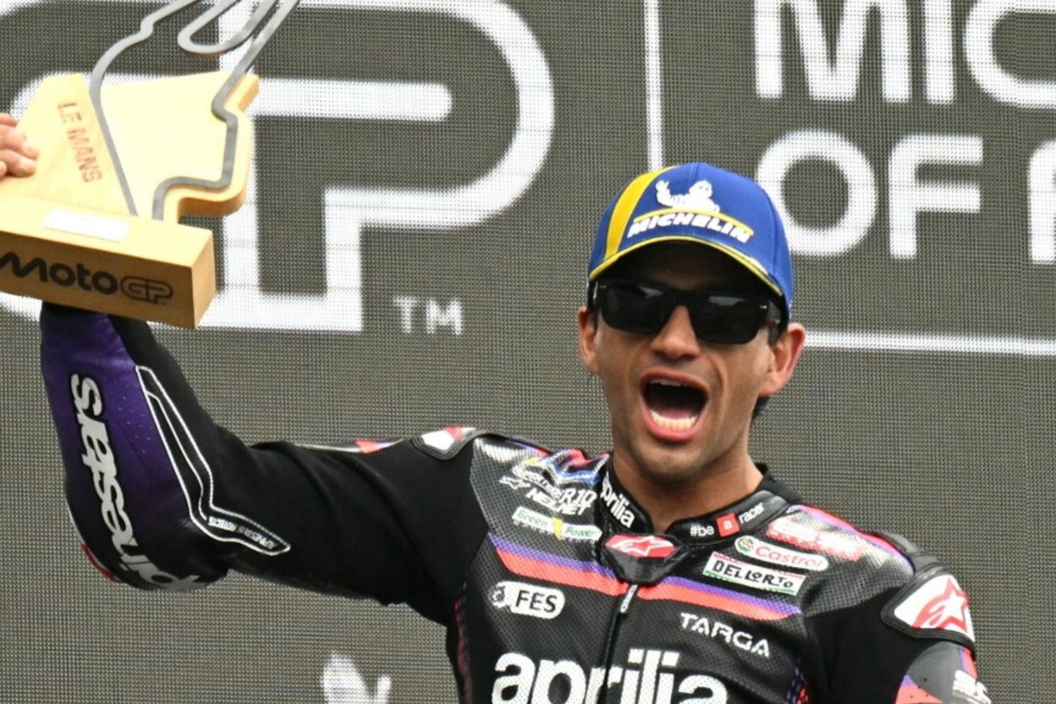 MotoGp, Martin trionfa in Francia davanti a Bezzecchi