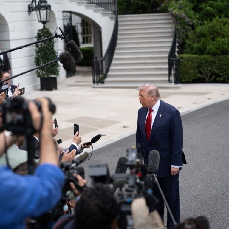 Trump: "Inaccettabile la risposta dell'Iran. Ci ha preso in giro per 47 anni, ora smetterà"