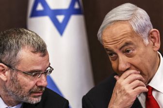 Il Primo Ministro israeliano Benjamin Netanyahu e il Ministro della Giustizia Yariv Levin