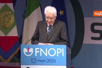 Mattarella: Gli infermieri costituiscono un vero esercito del bene