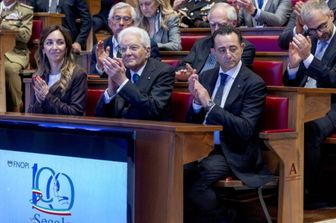 Mattarella incontra gli infermieri