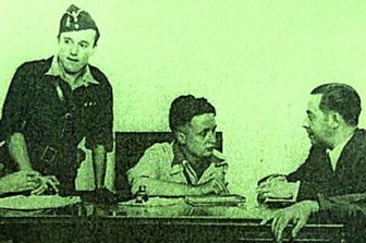 Un giornalista americano intervista Fernando De Rosa a Madrid nel 1936