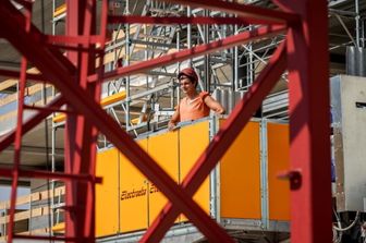Operaio in cantiere